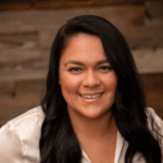 Yanira Ruiz | Receptionist/Recepcionista